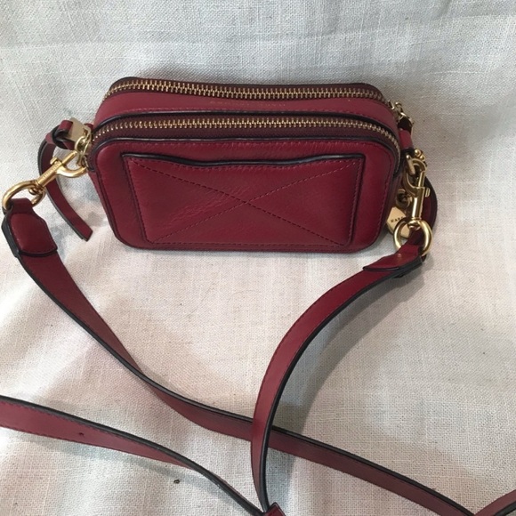 Marc Jacobs rare soft 21 crossbody bag nwot cranberry can be a clutch nwot - Picture 1 of 8